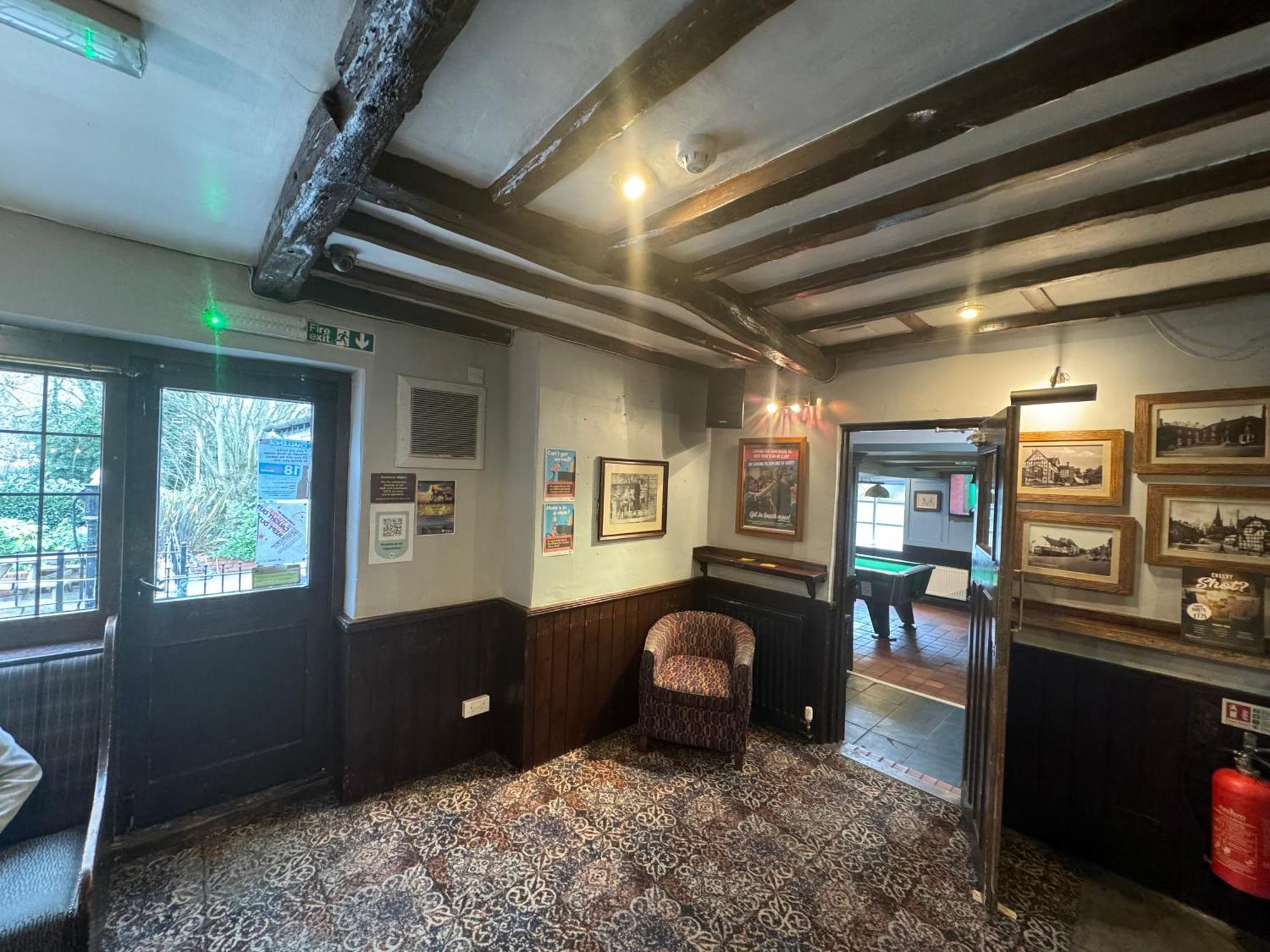 Ye Olde Black Cross Bed & Breakfast *